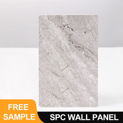 SPC-Wandplatte 600*2440*4mm wasserdicht und feuerdicht WPC-Wandplatte PVC-Marmorblech Veneer Beschichtung Innendekorationsplatte für Bad nahtloses Wandbrett